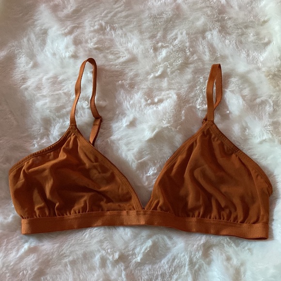 Triangle Bralette - silky mesh - Picture 4 of 9